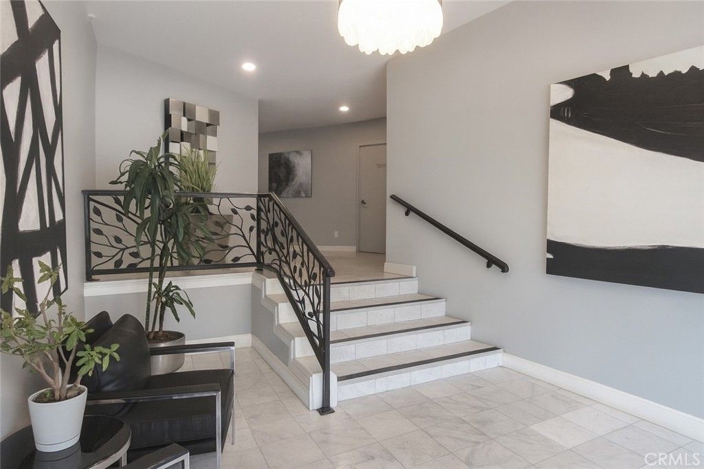 Photo of 8490 Fountain Ave #306, West Hollywood, CA 90069 (MLS # OC25232949)