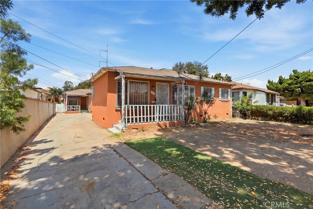 637 Hill Street