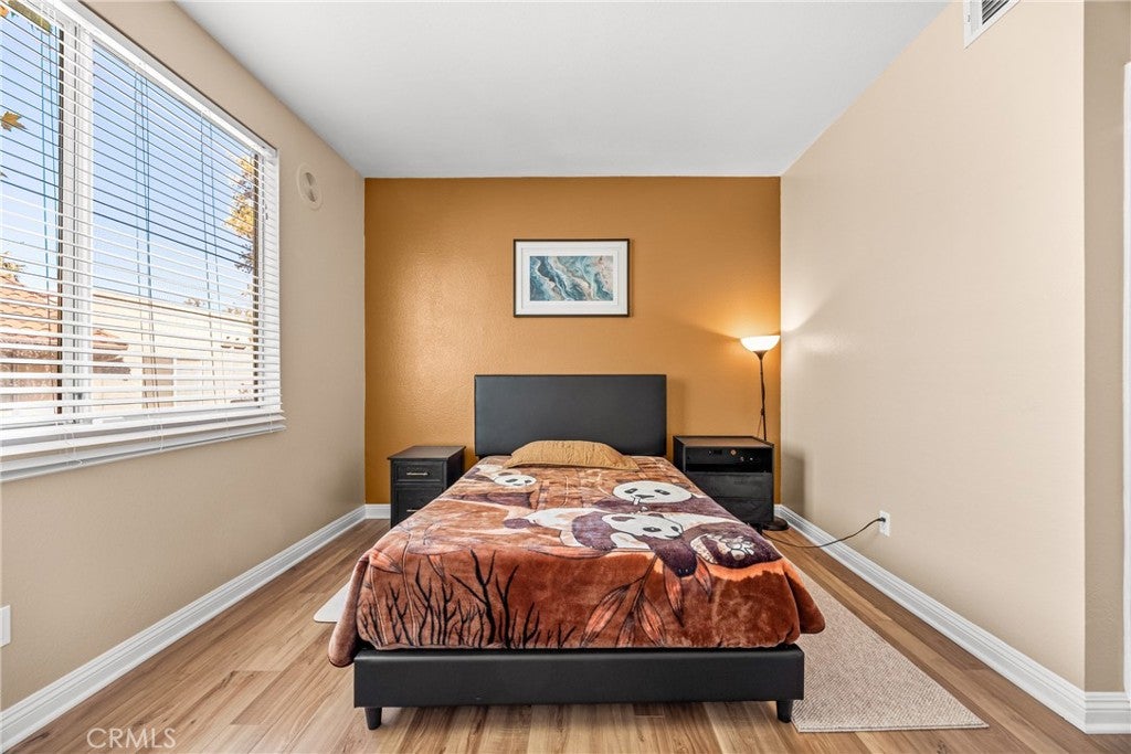 2817 W Avenue K12 250