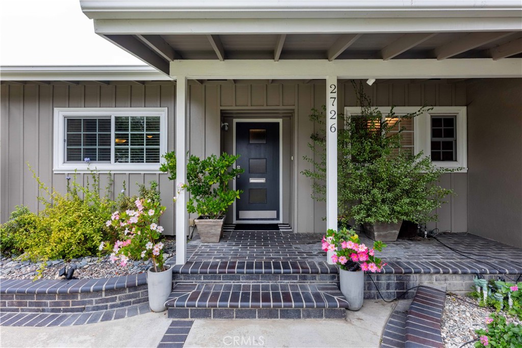 2726 Chatwin