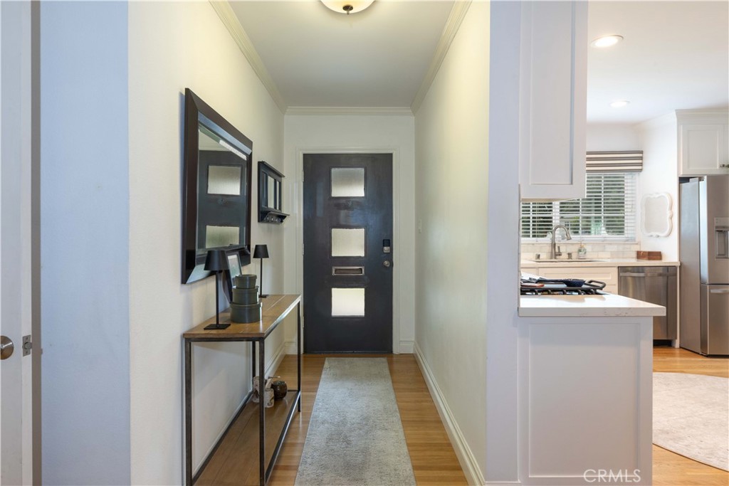 2726 Chatwin