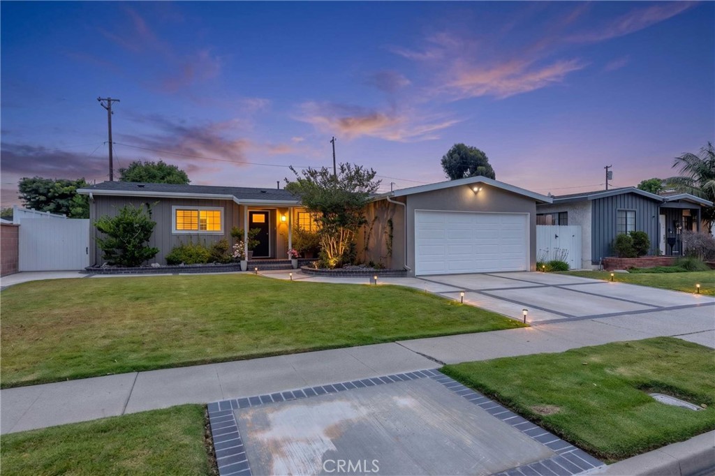 2726 Chatwin