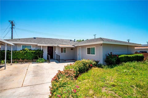 Photo of 45046 18th ST W, Lancaster, CA 93534 (MLS # SR26106389)