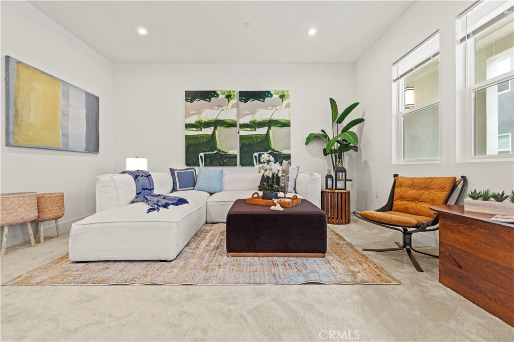 1638 S Urbana Street