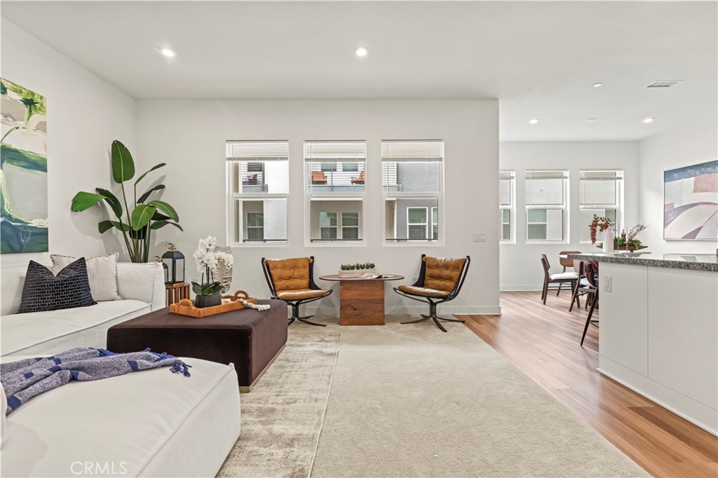 1638 S Urbana Street