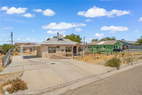 MLS: SR26176417