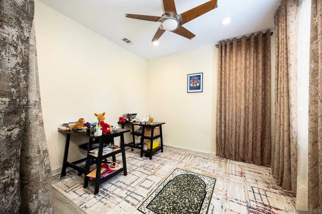 Santee - Residential