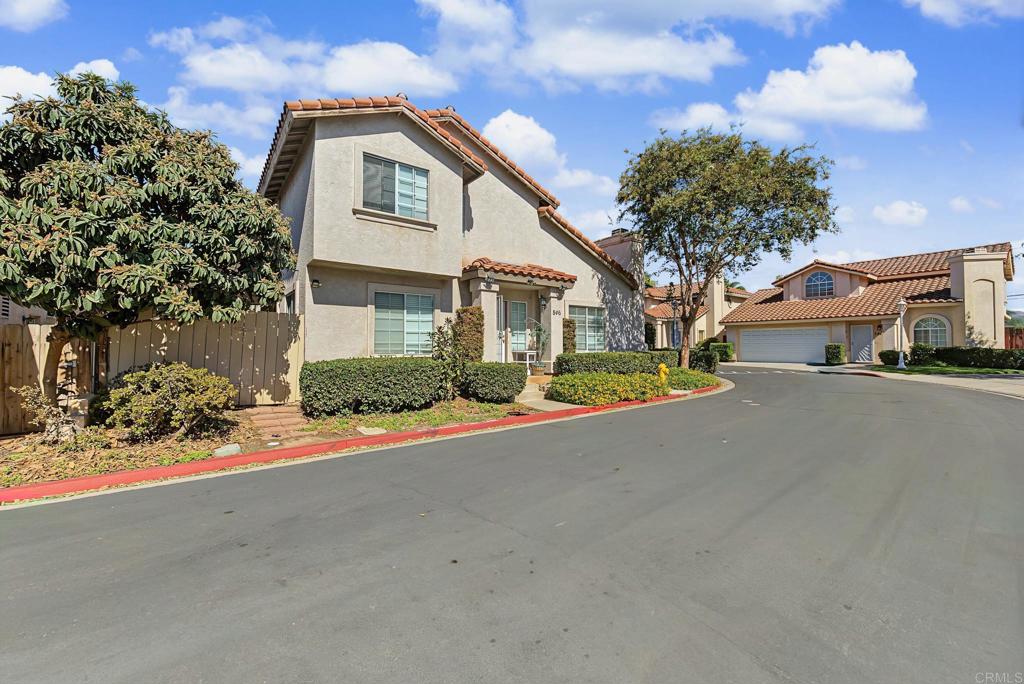 846 Friendly Cir