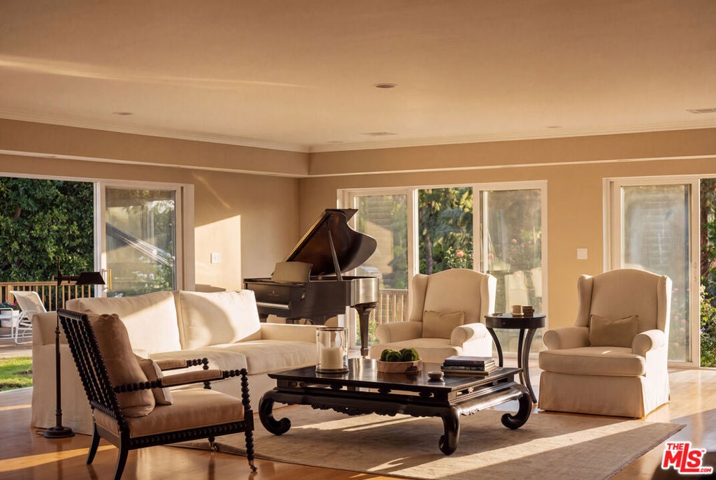 12750 Mulholland Drive