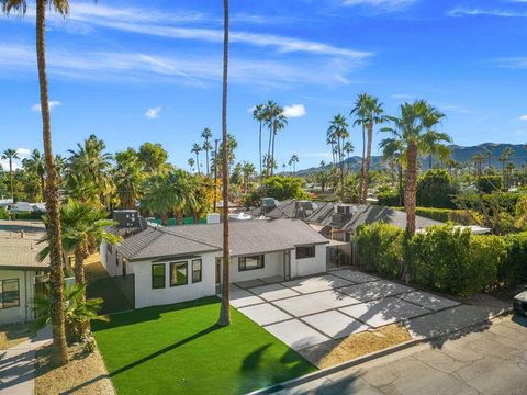 Photo of 686 S Camino Real, Palm Springs, CA 92264 (MLS # 219144861DA)