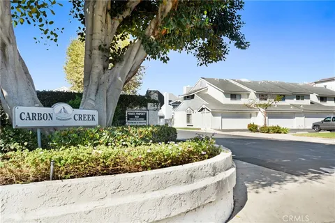 199 N Magnolia Ave Unit B, Anaheim, CA 92801 - MLS#: RS25238779