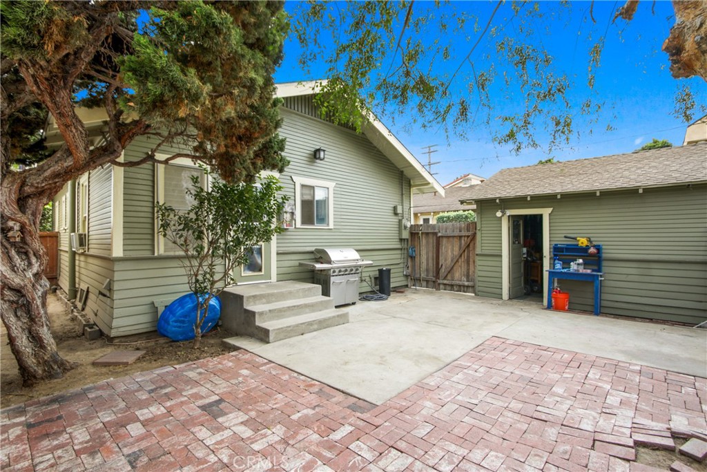 Eastside (ES) - Residential Income