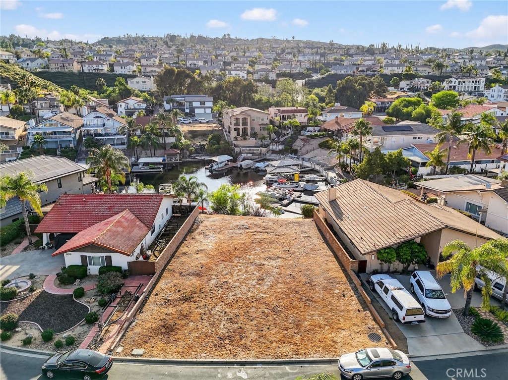 21951 Stawberry Lane