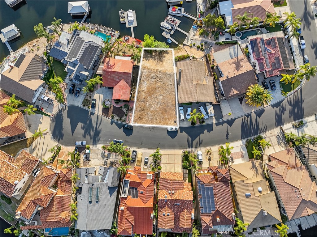 21951 Stawberry Lane