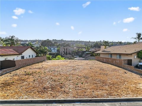 21951 Stawberry Lane Canyon Lake CA 92587