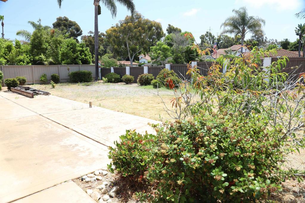 1127 Santa Rufina Court