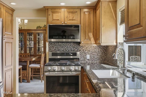 Tiny photo for 978 Jasper Avenue, Ventura, CA 93004 (MLS # V1-38397)