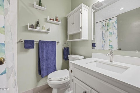 Tiny photo for 978 Jasper Avenue, Ventura, CA 93004 (MLS # V1-38397)