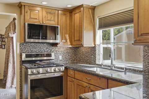 Tiny photo for 978 Jasper Avenue, Ventura, CA 93004 (MLS # V1-38397)