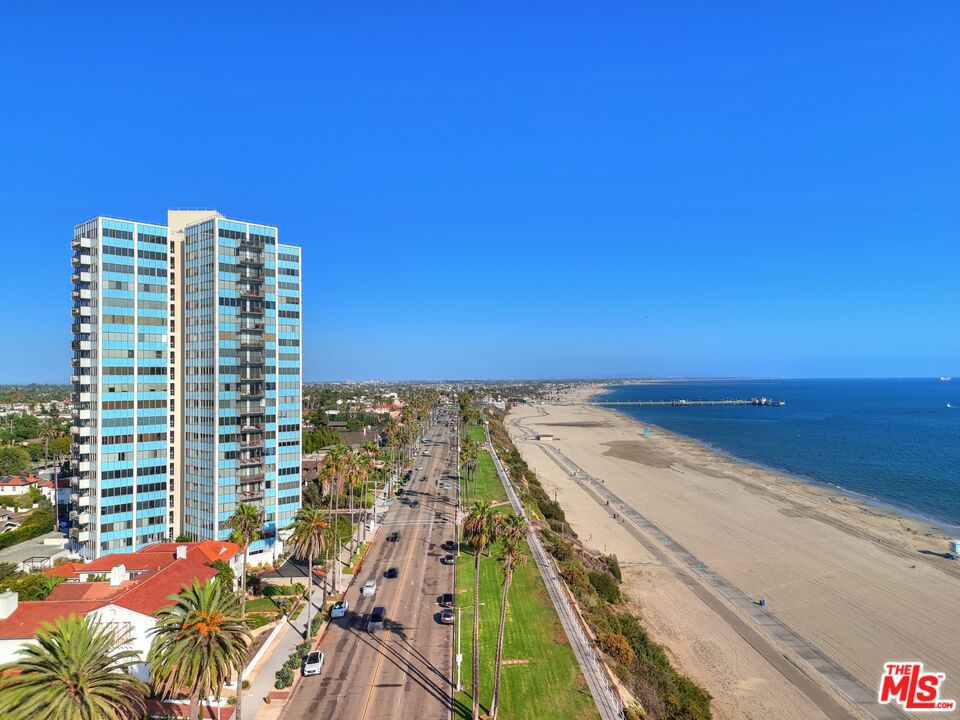 2999 E Ocean Boulevard 210