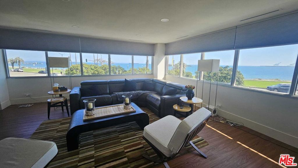 2999 E Ocean Boulevard 210