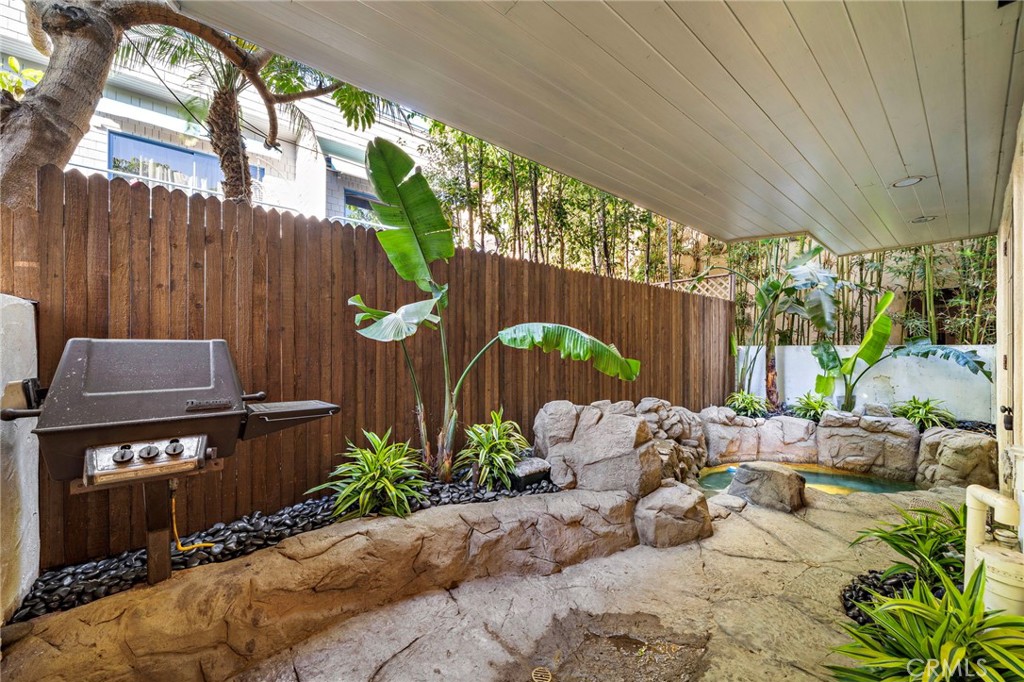 Corona del Mar South of PCH (CDMS) - Residential Lease