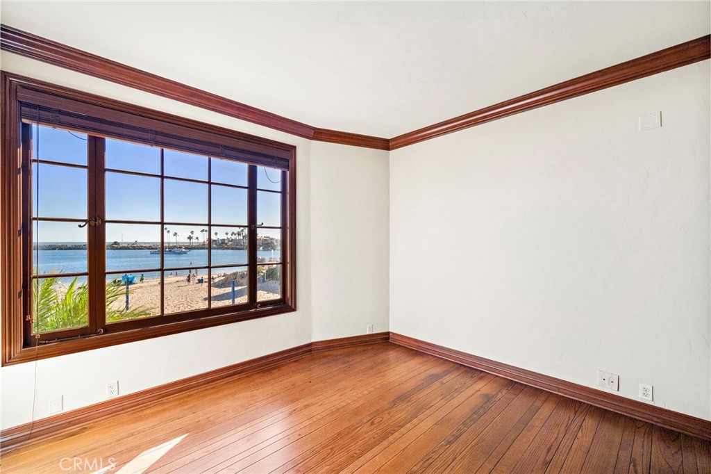 Corona del Mar South of PCH (CDMS) - Residential Lease