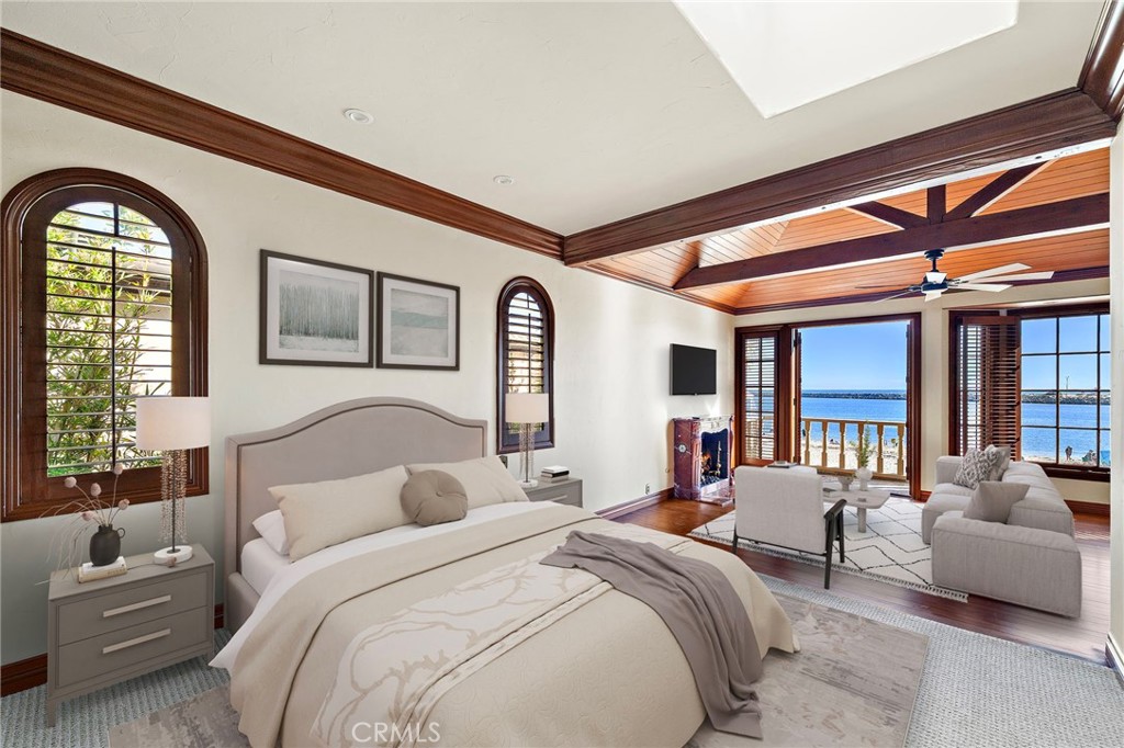 Corona del Mar South of PCH (CDMS) - Residential Lease