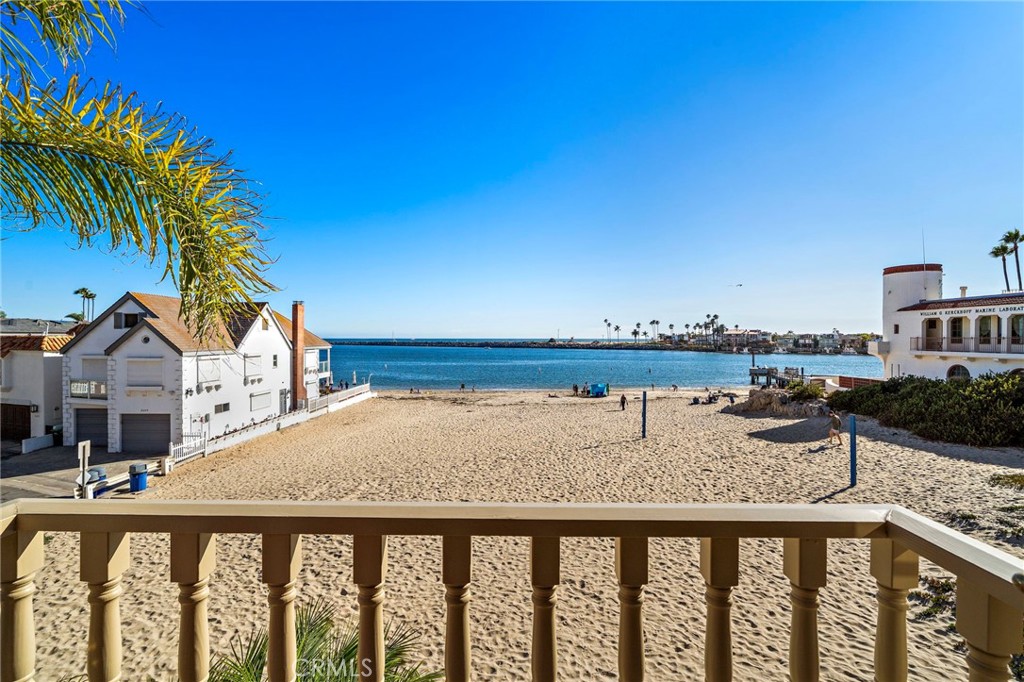Corona del Mar South of PCH (CDMS) - Residential Lease