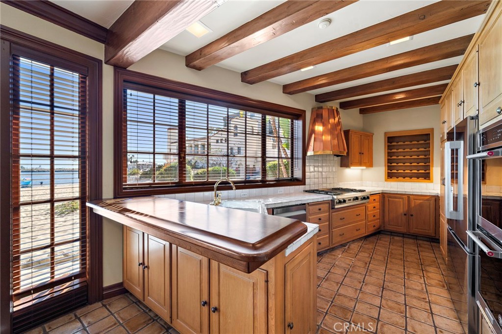 Corona del Mar South of PCH (CDMS) - Residential Lease