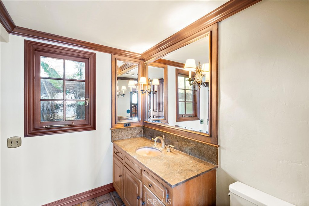 Corona del Mar South of PCH (CDMS) - Residential Lease