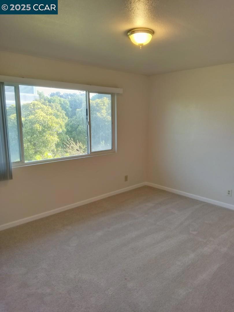 HILLTOP - Residential Lease