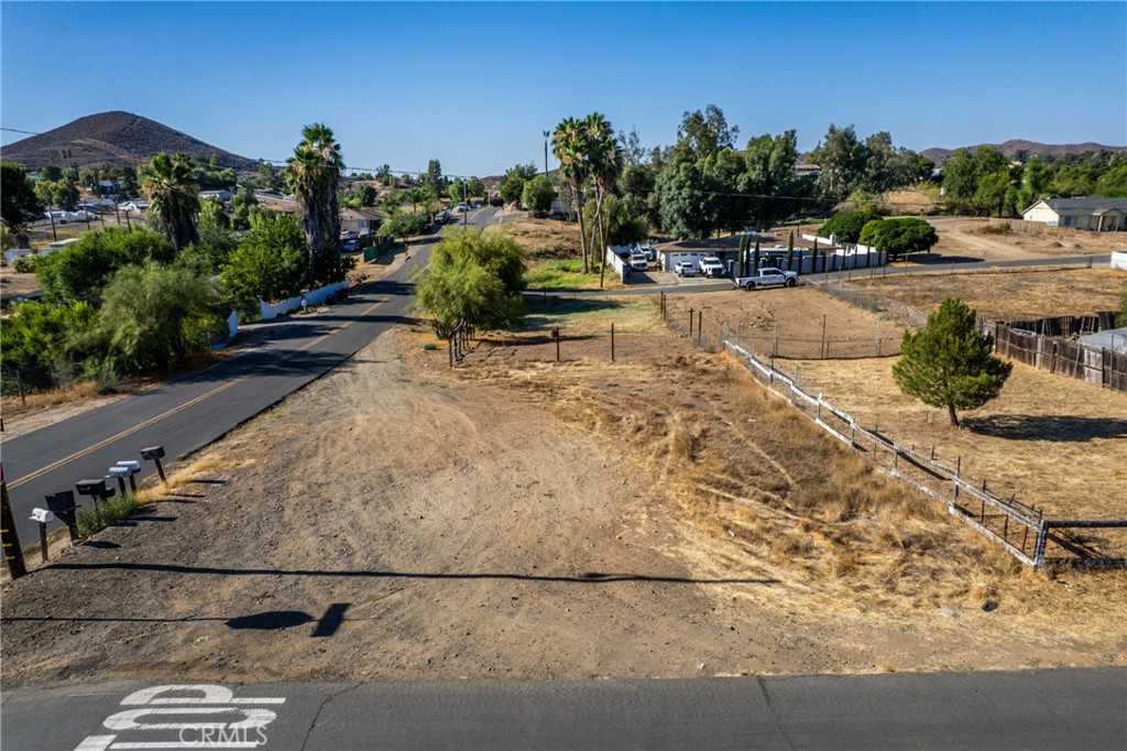Fantastic opportunity to own a flat, corner lot in the growing city of Menifee, located at the intersection of Kennedy Lane and Mountain View Place.
This 5,663 sq ft parcel offers a peaceful, rural atmosphere with panoramic views, yet remains just minutes from the 215 and 15 freeways—perfectly positioned for easy access to shopping centers, restaurants, parks, hospitals, schools, and more.
Whether you’re looking to build your future home or make a smart long-term investment, this lot offers great potential with R-1 zoning (residential), .
You own the land...
No HOA fees....
Quiet, scenic surroundings....
Central location near city services....
Ideal for custom home or land investment......