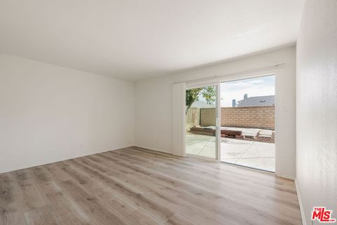 Tiny photo for 1940 Pelican Avenue, Ventura, CA 93003 (MLS # 26659553)