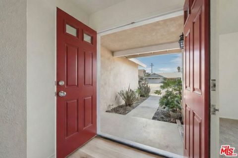 Tiny photo for 1940 Pelican Avenue, Ventura, CA 93003 (MLS # 26659553)