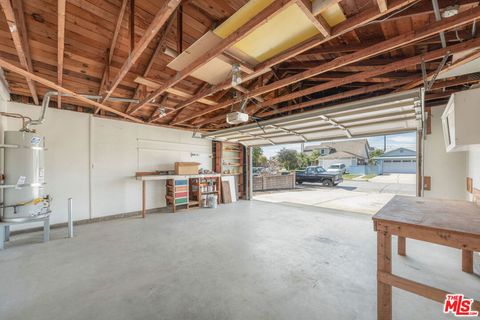 Tiny photo for 1940 Pelican Avenue, Ventura, CA 93003 (MLS # 26659553)