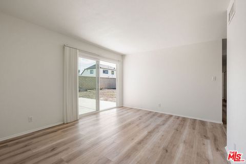 Tiny photo for 1940 Pelican Avenue, Ventura, CA 93003 (MLS # 26659553)