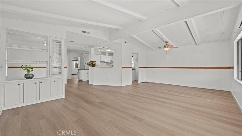 929 E Foothill Blvd 118