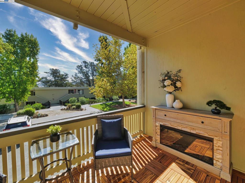 ROSSMOOR - Residential