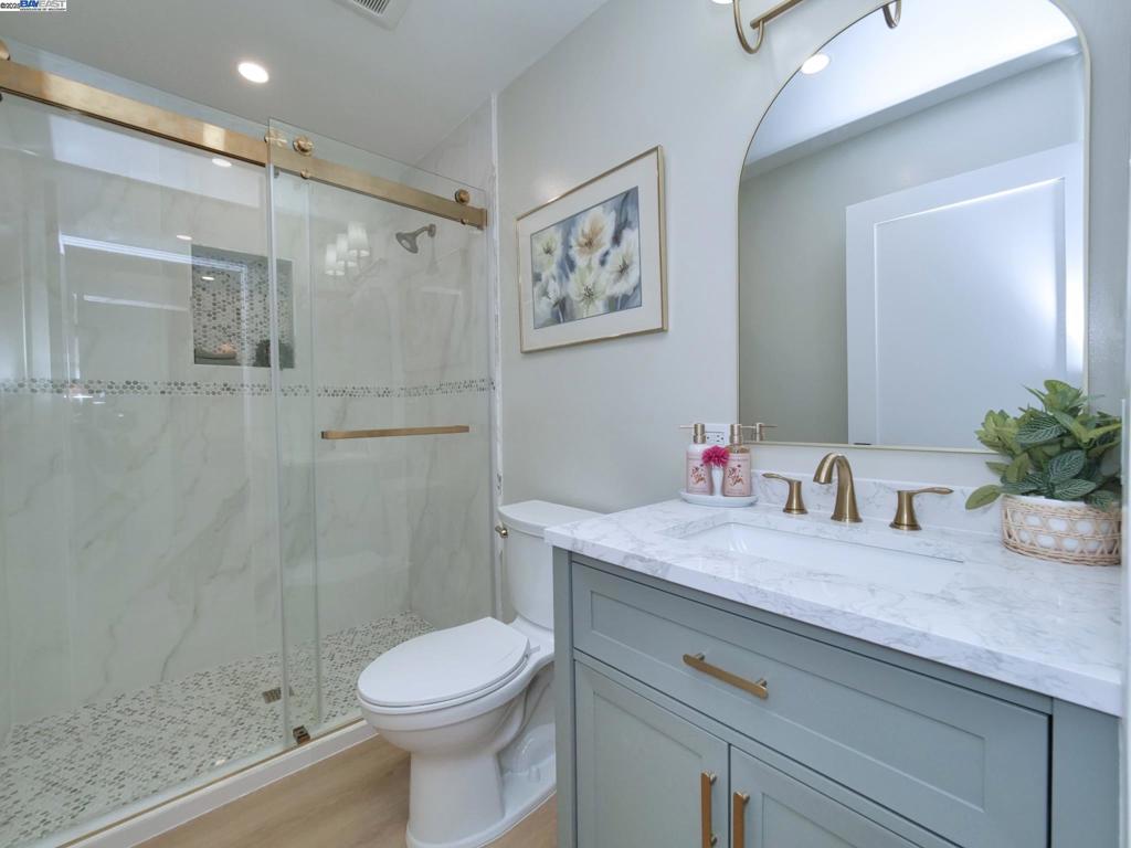 ROSSMOOR - Residential