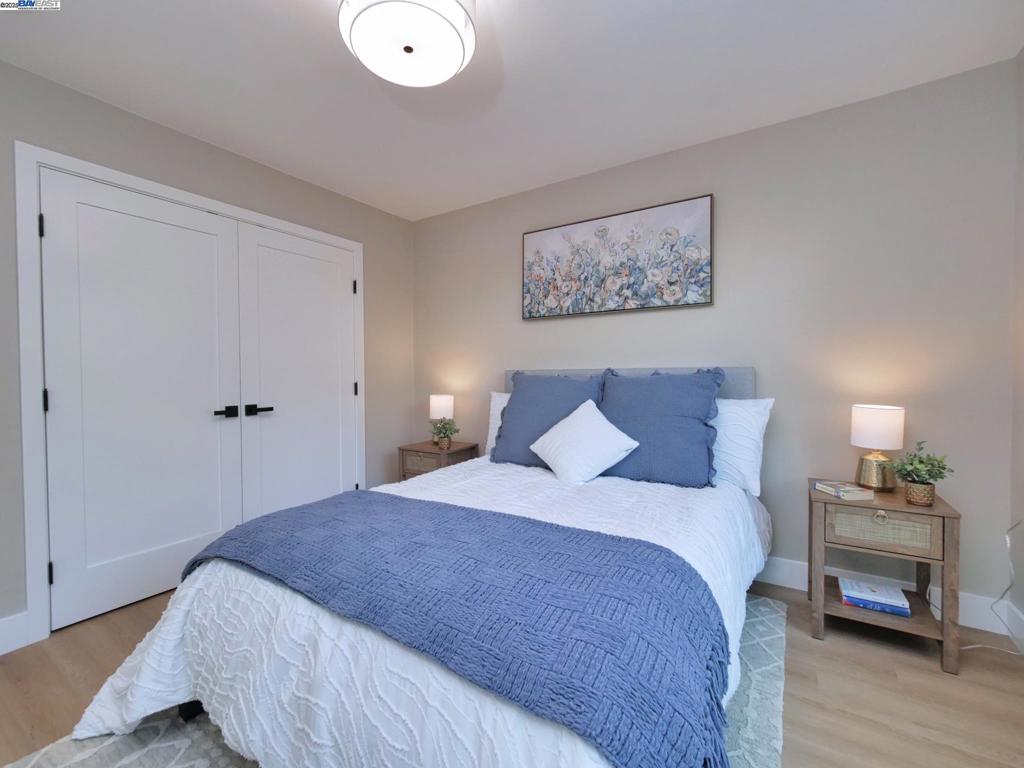 ROSSMOOR - Residential