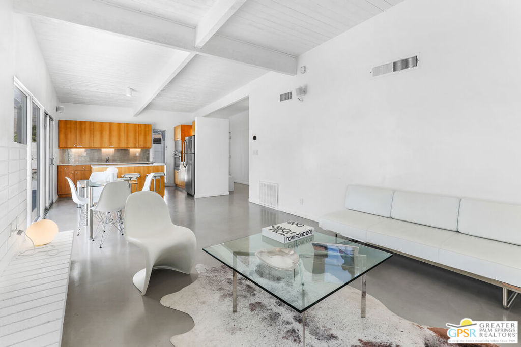 Racquet Club East - Residential