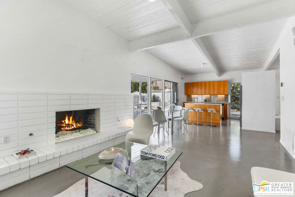 Racquet Club East - Residential