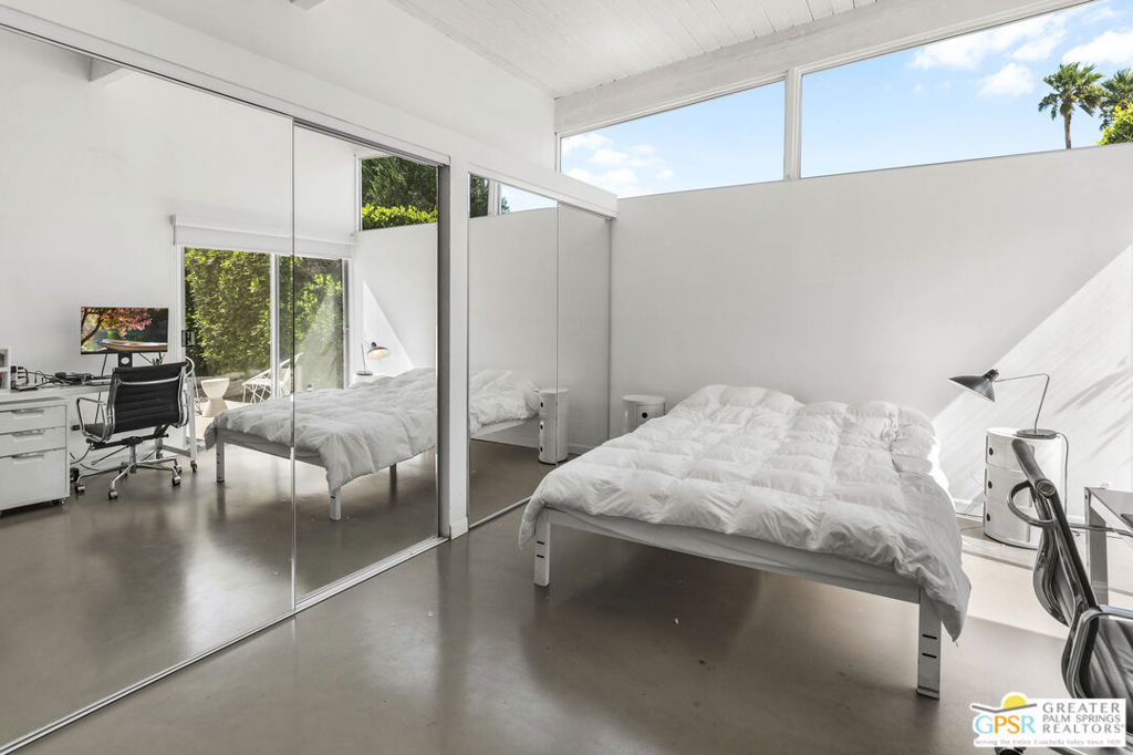 Racquet Club East - Residential