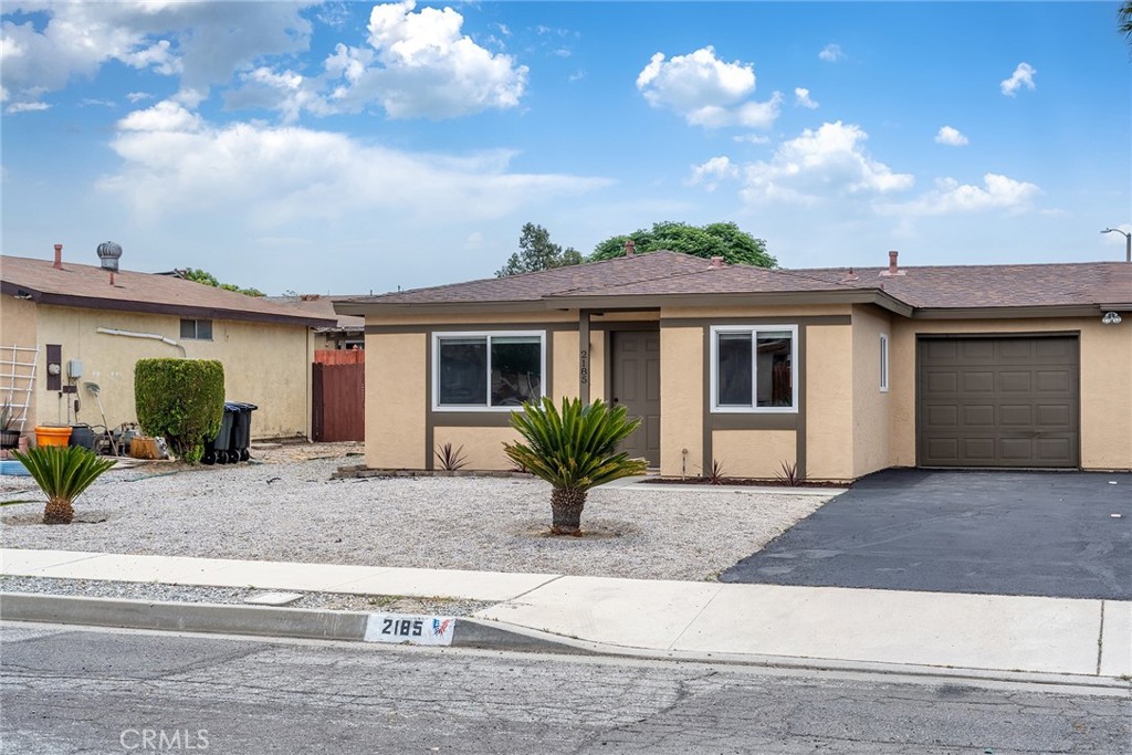 2185 San Bernardo