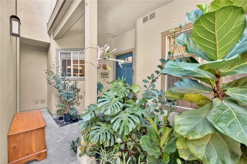 96 Abrigo, Rancho Santa Margarita, CA 92688 - MLS#: PW26182892