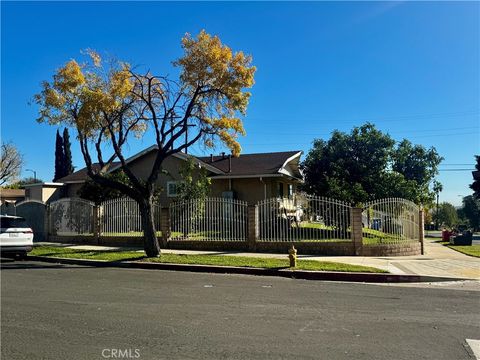 12222 Youngdale Sylmar CA 91342