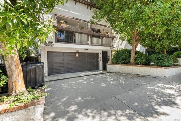 14207 DICKENS ST, SHERMAN OAKS, CA 91423 - Image 41fcd5e5239b286bc8ff84d4be4c6dac/1543102995