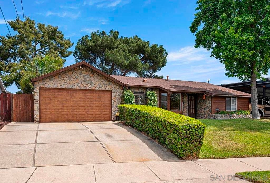 9427 W Heaney Circle CIR