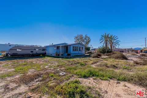 24235 Palomas Avenue Blythe CA 92225